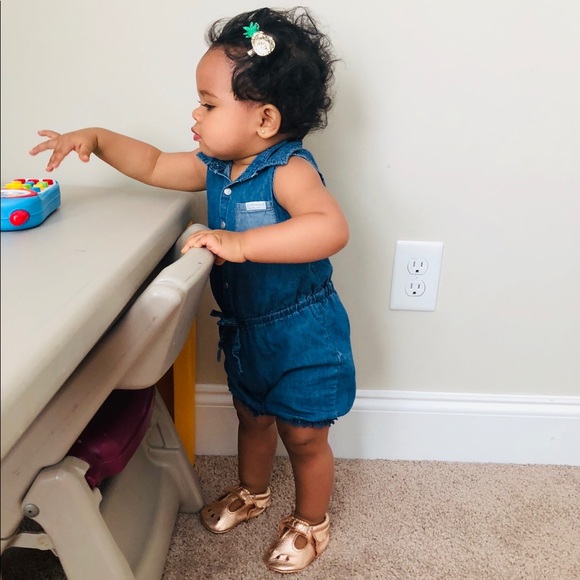 7 for all Mankind baby outfit - Picture 1 of 7